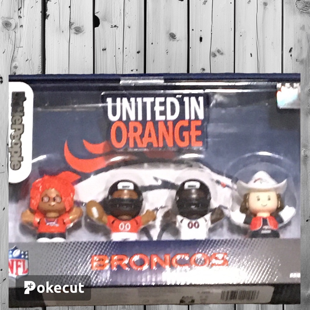 NFL Denver Broncos Action Figure Set - Black, White, Orange